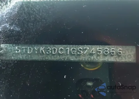 2016 Toyota Sienna Xle/Limited from USA, damaged, VIN 5TDYK3DC1GS745866